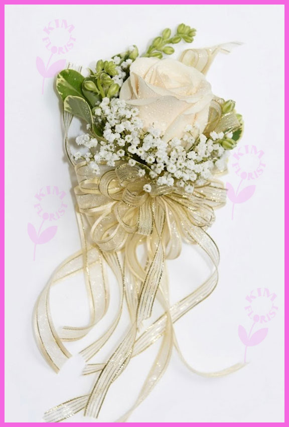 corsage